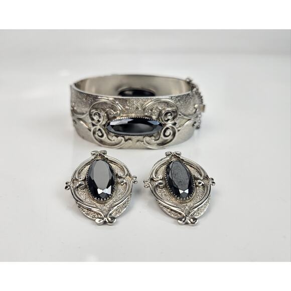 Vintage Whiting Davis Bracelet & Clip Earrings Faceted Hematite Silver Tone - Picture 1 of 13